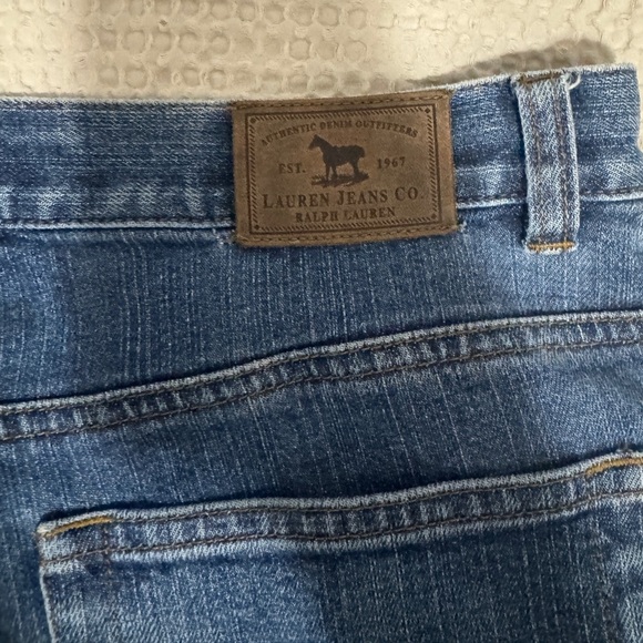 Lauren Ralph Lauren Medium Wash Boot Cut Jeans Size 4 - Picture 5 of 5